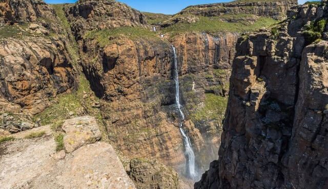tugela-falls-the-tallest-waterfall-in-the-southern-hemisphere